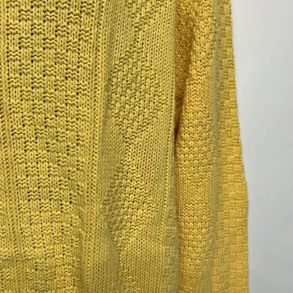 Yellow fisherman like sweater vintage